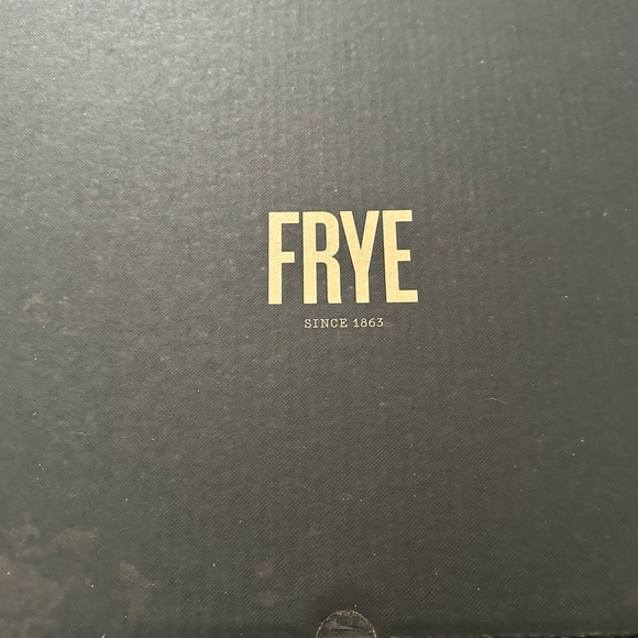 Frye boots NWT - Picture 6 of 7
